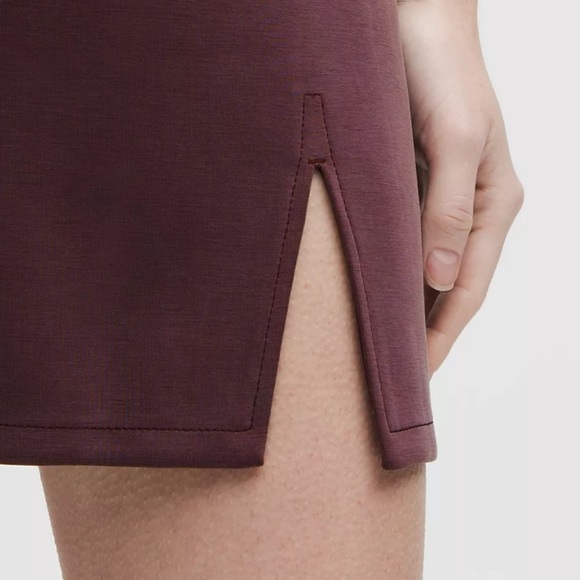 Lululemon Athletica, NWT, Sofstreme High Rise Mini Skirt, Goodnight Plum - Picture 3 of 6
